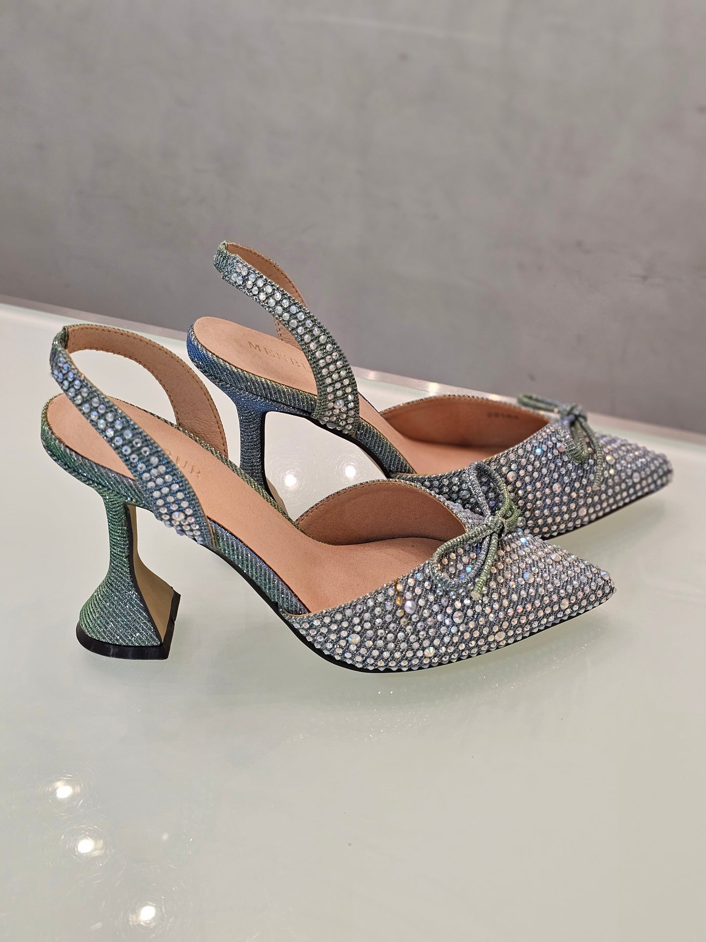 Scarpa aperta