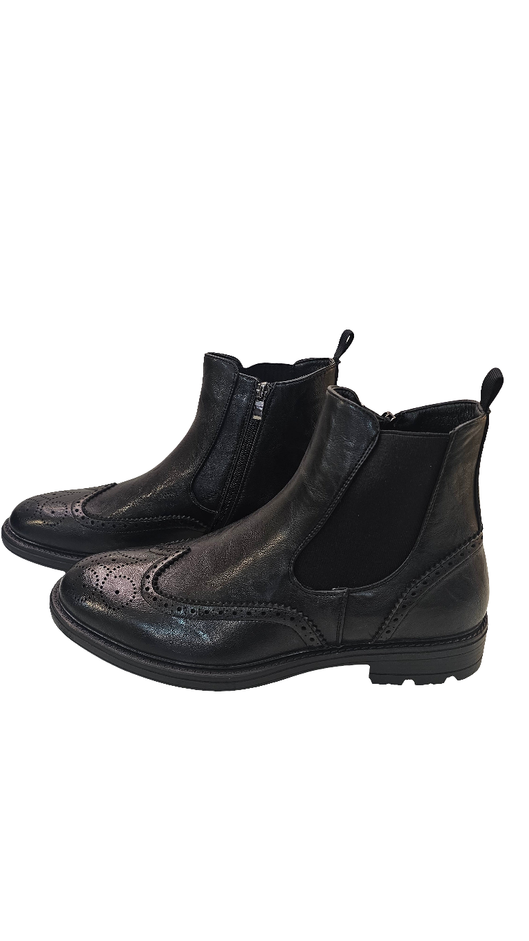 Stivaletto brogue