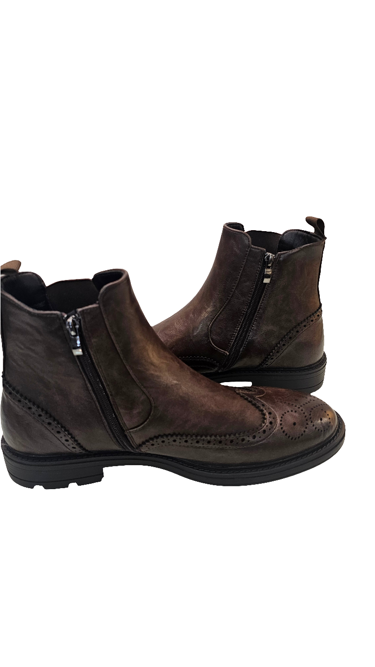 Stivaletto brogue