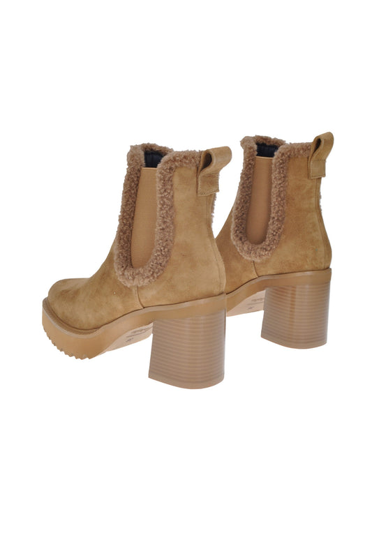 679969 Tronchetto CALLAGHAN