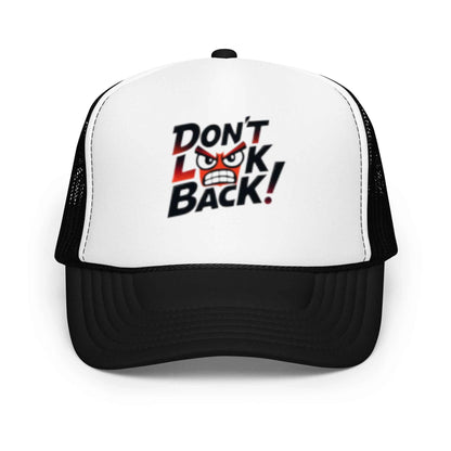 Cappello foam trucker Don’t Look Back! 🧢🔥