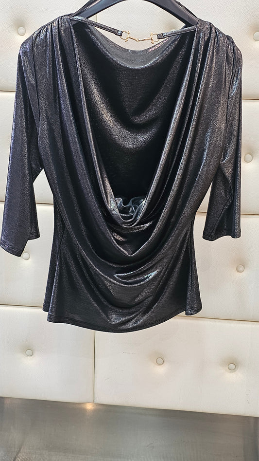 Maglia scollo tendina